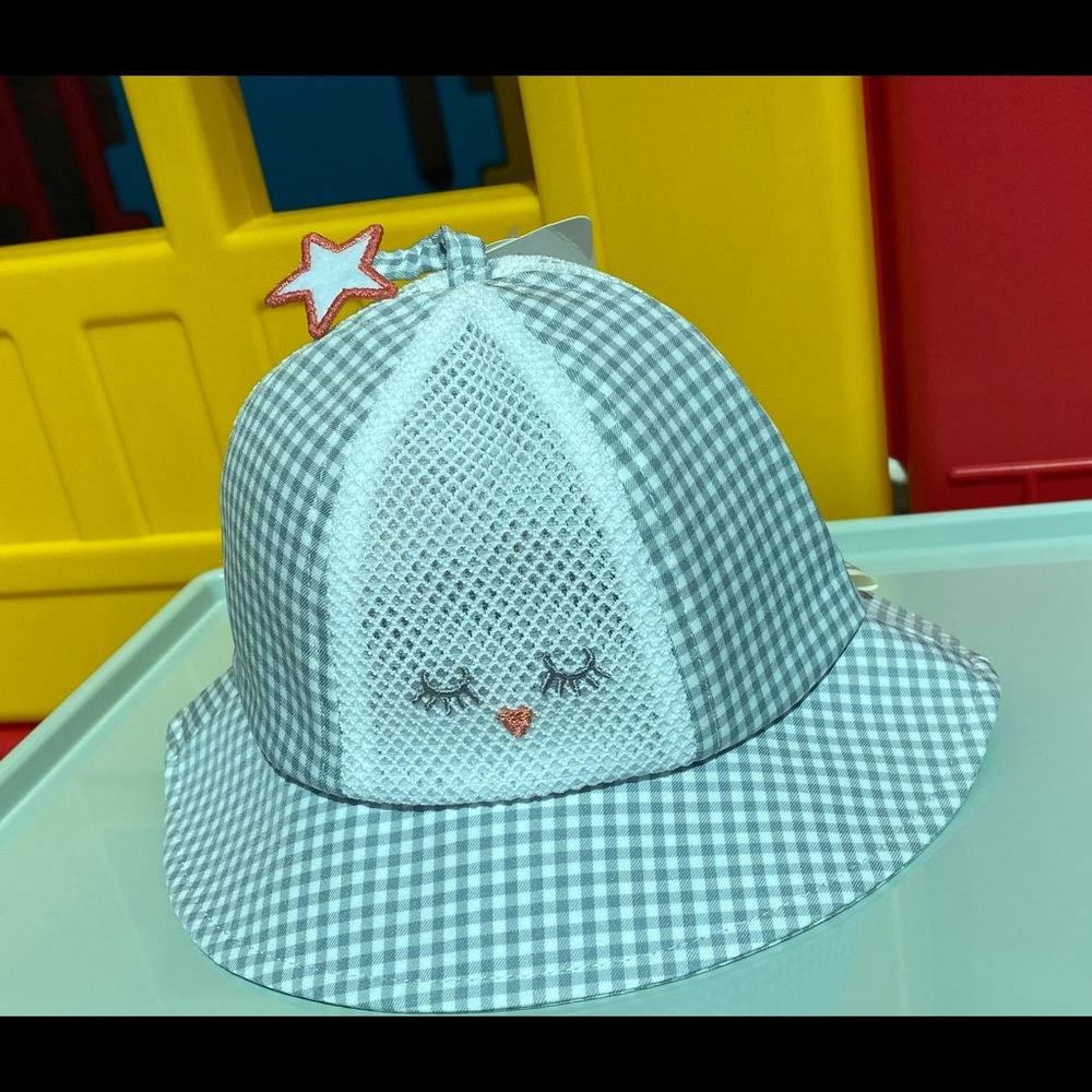 Baby Sunhat! Chick print